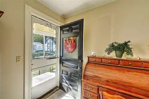 226 Providence St, Woonsocket, RI 02895 photo 4