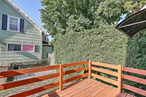 226 Providence St, Woonsocket, RI 02895 photo 49