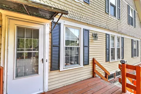 226 Providence St, Woonsocket, RI 02895 photo 47