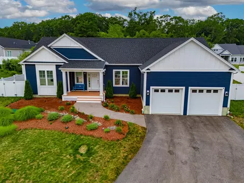 24 Bowline Dr, North Kingstown, RI 02852