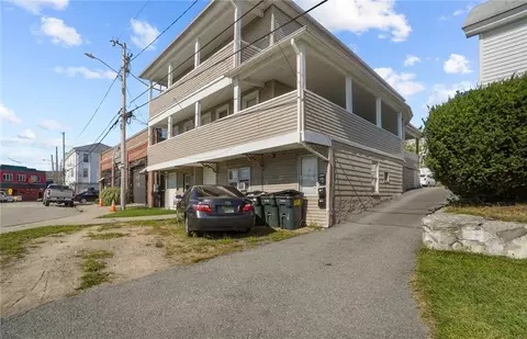 30 Brookside Ave, West Warwick, RI 02893