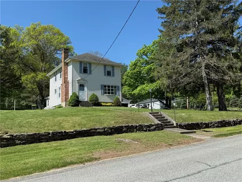 505 Central St, Burrillville, RI 02839
