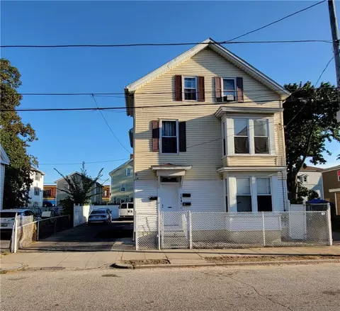 146 Stanwood St, Providence, RI 02907