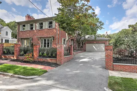 14 Loring Ave, Providence, RI 02906
