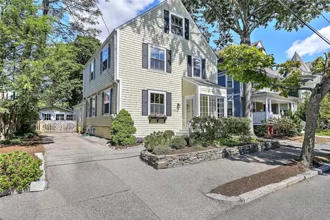 14 Rhode Island Ave, Providence, RI 02906