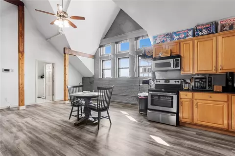 24 Front St #7, Woonsocket, RI 02895 photo 4