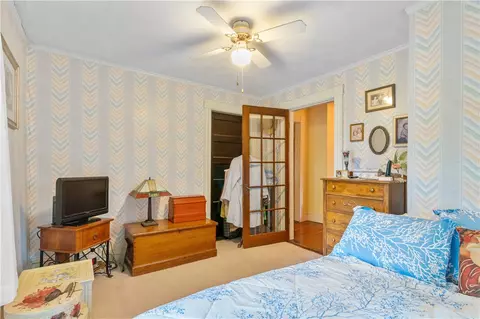 65 Spruce St, Warwick, RI 02886 photo 35
