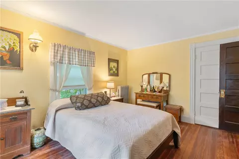 65 Spruce St, Warwick, RI 02886 photo 28