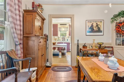 65 Spruce St, Warwick, RI 02886 photo 22