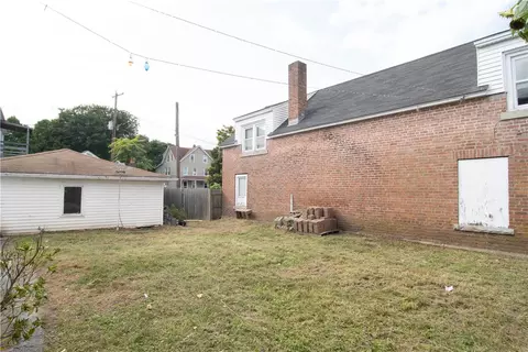 65 Pleasant St, Westerly, RI 02891 photo 7