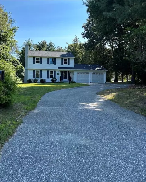 187 Post Rd, Westerly, RI 02891 photo 2