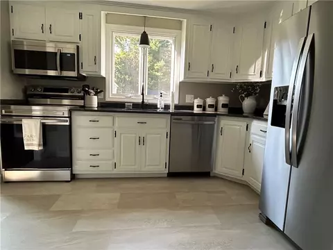 187 Post Rd, Westerly, RI 02891 photo 17