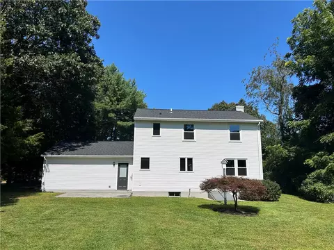 187 Post Rd, Westerly, RI 02891 photo 3
