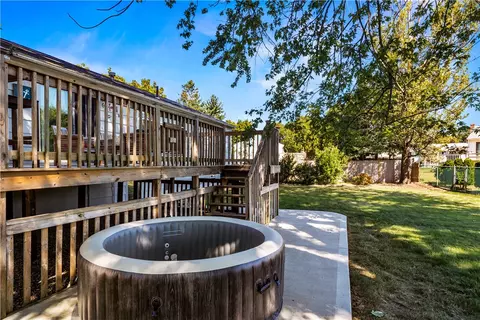 Exterior - 110 Brook Spring Dr, Warwick, RI 02889 photo 10 of 12