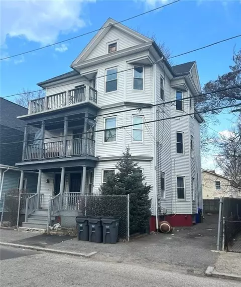 100 Taylor St, Providence, RI 02907