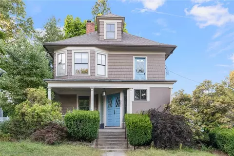 352 Lloyd Ave, Providence, RI 02906