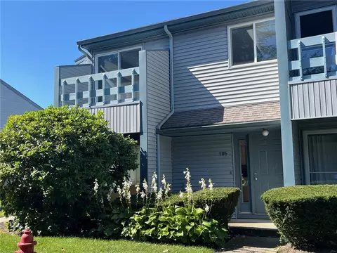 511 Child St #105, Warren, RI 02885