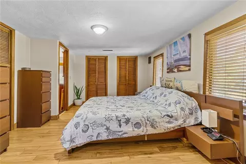 430 Beach Ave, Warwick, RI 02889 photo 43