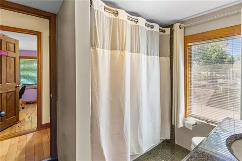 430 Beach Ave, Warwick, RI 02889 photo 39