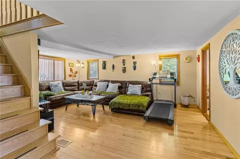 430 Beach Ave, Warwick, RI 02889 photo 28