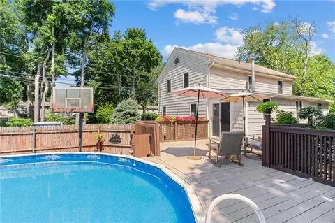 430 Beach Ave, Warwick, RI 02889 photo 6