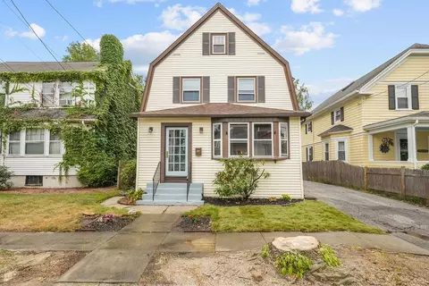 170 Bartlett St, Cranston, RI 02905