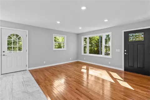 Living - 166 Black Plain Rd, Exeter, RI 02822 photo 4 of 6