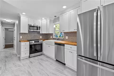 Kitchen - 166 Black Plain Rd, Exeter, RI 02822 photo 1 of 5