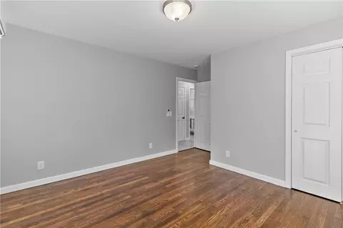 Bedroom - 166 Black Plain Rd, Exeter, RI 02822 photo 4 of 8