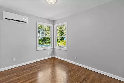 Bedroom - 166 Black Plain Rd, Exeter, RI 02822 photo 6 of 8