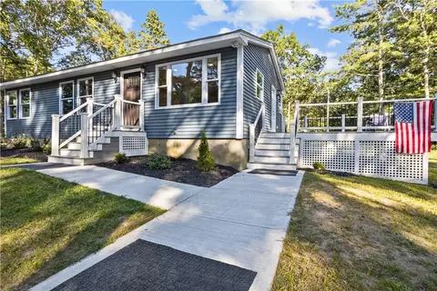 166 Black Plain Rd, Exeter, RI 02822