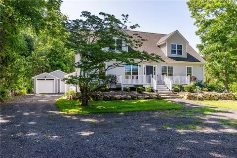 1180 Middle Rd, East Greenwich, RI 02818