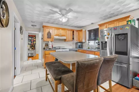 47 Harris St, Pawtucket, RI 02861 photo 14