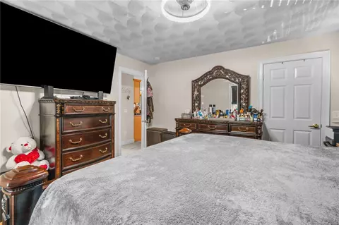 47 Harris St, Pawtucket, RI 02861 photo 21