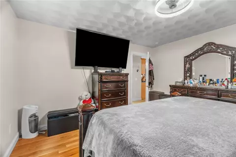 47 Harris St, Pawtucket, RI 02861 photo 22