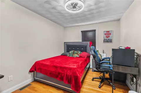 47 Harris St, Pawtucket, RI 02861 photo 23