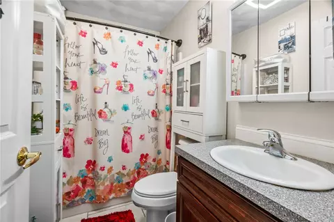 47 Harris St, Pawtucket, RI 02861 photo 17
