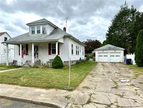 146 Andrews Ave, West Warwick, RI 02893