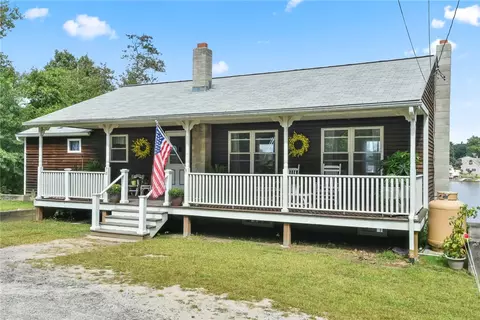 70 Lori Ln, Coventry, RI 02816 photo 9