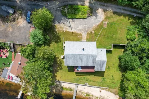 70 Lori Ln, Coventry, RI 02816 photo 7