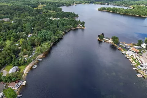 70 Lori Ln, Coventry, RI 02816 photo 5