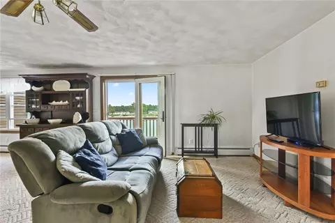 70 Lori Ln, Coventry, RI 02816 photo 31
