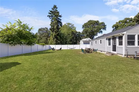 44 Long St, Warwick, RI 02886 photo 32