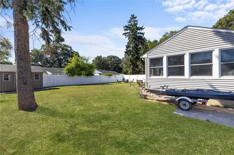 44 Long St, Warwick, RI 02886 photo 31