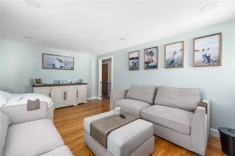 44 Long St, Warwick, RI 02886 photo 17
