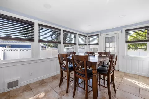 44 Long St, Warwick, RI 02886 photo 7