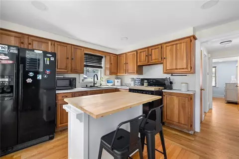 44 Long St, Warwick, RI 02886 photo 12