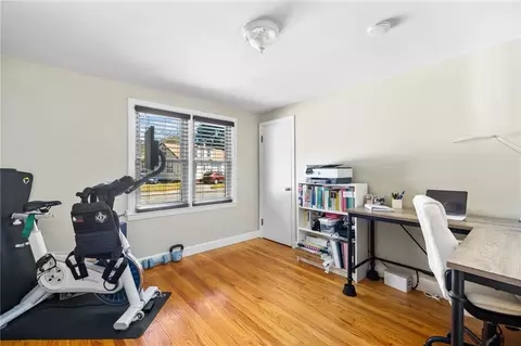 44 Long St, Warwick, RI 02886 photo 22