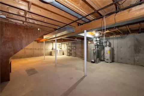 400 Commonwealth Ave #8, Warwick, RI 02886 photo 30