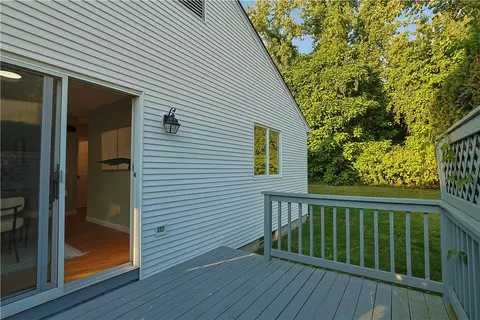 400 Commonwealth Ave #8, Warwick, RI 02886 photo 32